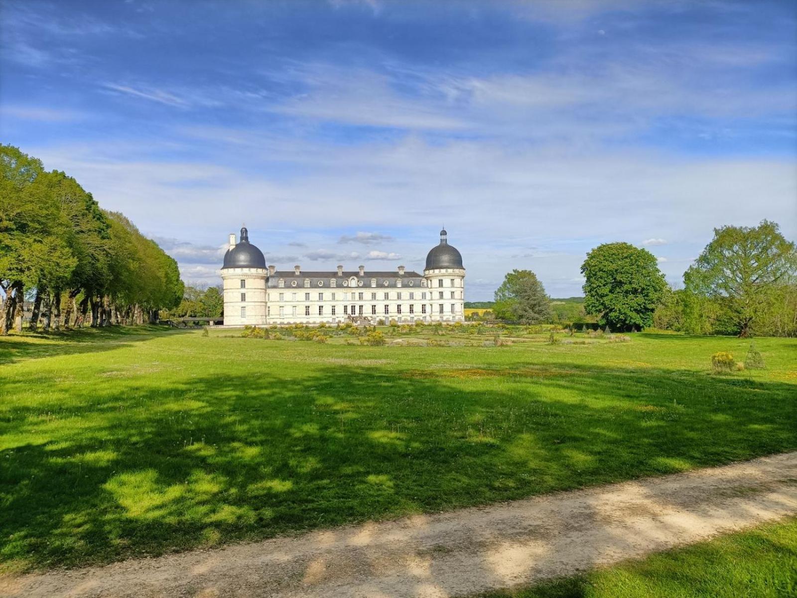Gite Climatise Villa Esperanza 2 A 5 Personnes Valençay Rom bilde